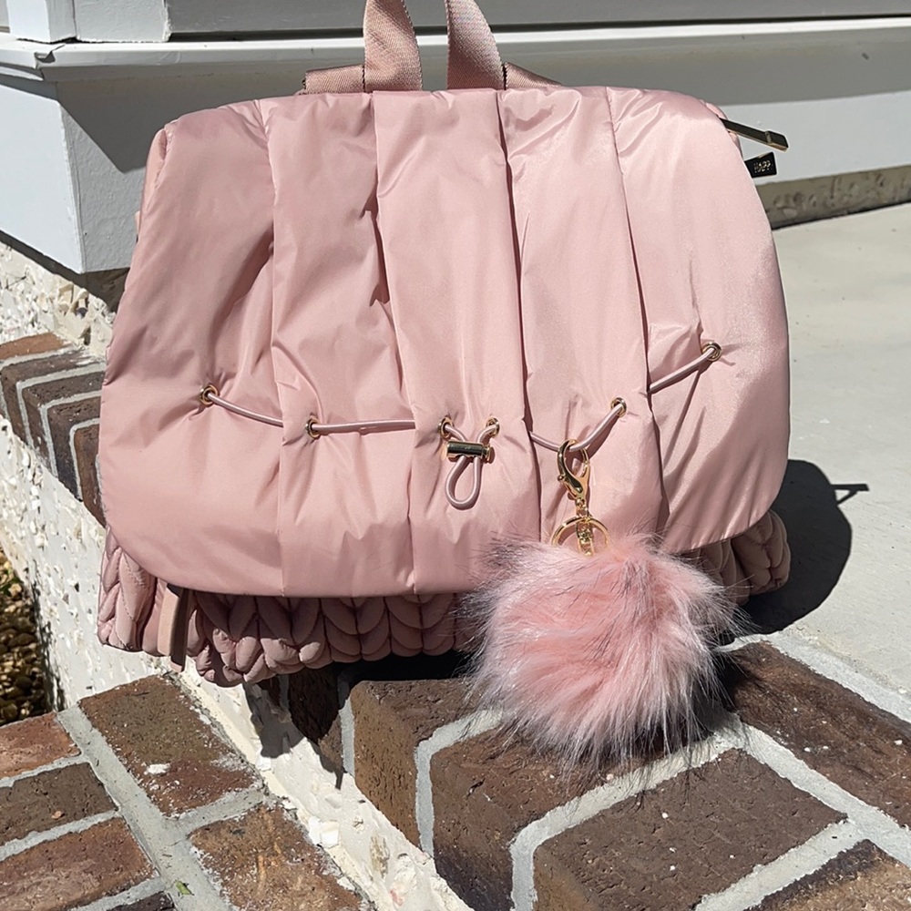 Happ brand Levy diaper bag. Dusty rose